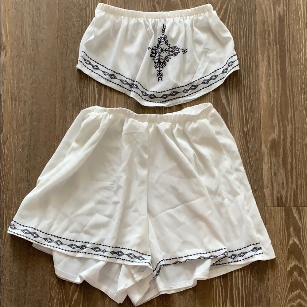 Two Piece Set